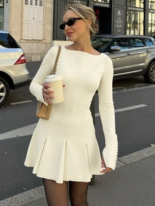Französischer Stil Mini Kleid Perlen Rundhalsausschnitt Langarm Plissee Saum Schlanke Passform Elegant Party Abendmode Für Damen