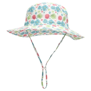 Dettaglio cappello sole bimbi con motivo a margherite e sottogola bianco regolabile