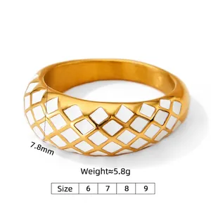 Gold stainless steel ring with white checkered enamel, 7.8mm wide and 5.8g weight
