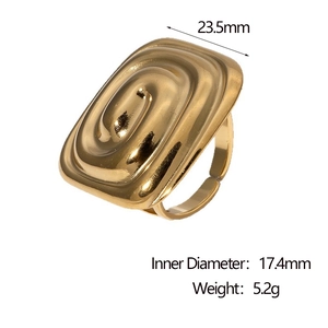 Detailed view of golden stainless steel ring dimensions with 23.5mm width and 17.4mm diameter