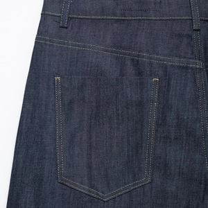 Jeans a botte a vita alta blu scuro classici con dettaglio tasca posteriore e trama denim