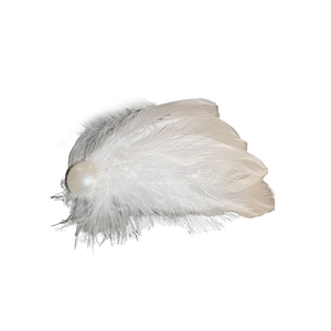 Elegant white feather hair clip with pearl center in a fan shape for women