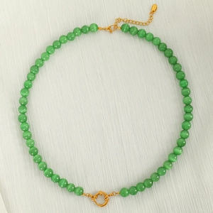 Green cat eye stone beaded necklace with stainless steel gold ring clasp for women