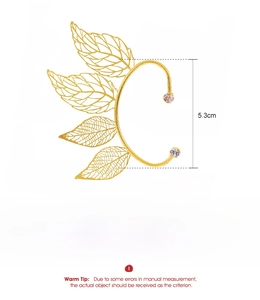 Detailed size chart for the 5.3cm gold leaf ear cuff earring made of copper