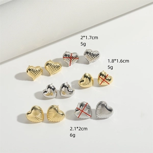 Minimalist heart-shaped stud earring set in gold and silver finishes with size details