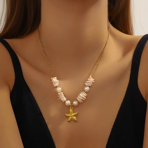 Gold-plated stainless steel necklace with shell beads, pearls and starfish pendant