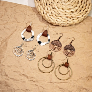 Bohemian geometric round drop earrings in vintage silver and bronze metal styles