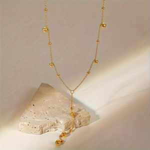 Collana con nappine di perle in acciaio inossidabile placcato oro 18 carati