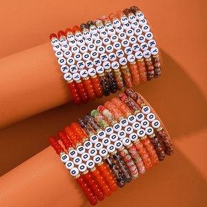 Halloween Perlenarmband Glas Acryl Polymer Ton Buchstabenperlen BOO SPOOKY Elastisch Dehnbar Feiertag Party Schmuck