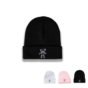 Bonnet En Tricot Unisexe Acrylique Chaud Hiver Broderie Ours Dessin Animé Streetwear Hip Hop Style