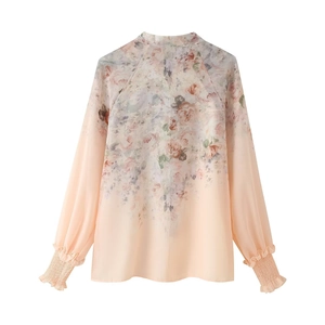 Chemise en mousseline à imprimé floral, manches longues et col montant en couleur pêche