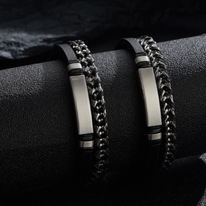 Men's multilayer leather and silver braided metal bracelet with magnetic buckle