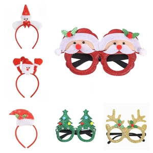 6-piece Christmas party set with Santa, reindeer antlers headbands and glitter glasses