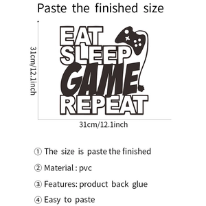 Detail view of 31x31cm PVC gamer wall sticker with dimensions and easy-to-paste features