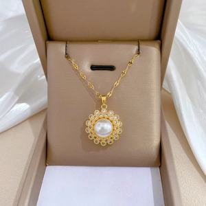 Artificial Pearl Pendant Necklace Gold Plated Stainless Steel Copper With Rhinestone Flower Shape Elegant Jewelry For Women