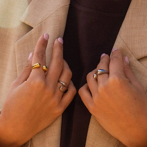 Minimalist S925 sterling silver open rings in gold and silver with organic droplet shapes