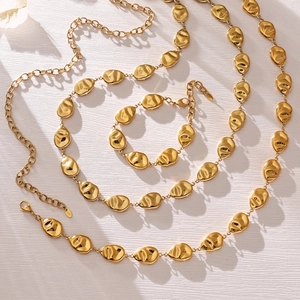 Golden irregular organic shape metal body chain set with adjustable link chain links