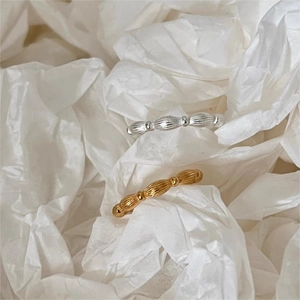 S925 sterling silver olive bead wave rings in gold and silver finish, minimalist ins style