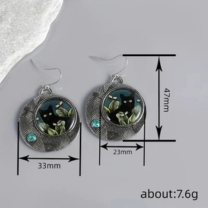 Vintage cat earrings with alloy round frame and blue rhinestone in Maillard style