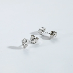 Sparkling S925 silver leaf stud earrings with pavé crystals in a refined teardrop design