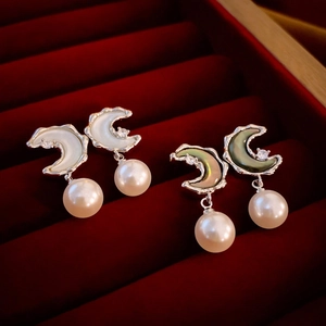 Moon Artificial Pearl Drop Earrings With Silver Earring Post Copper Resin Zircon Inlay Vintage Elegant Style Jewelry For Women