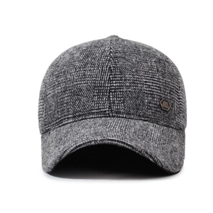 Winter baseball cap for men in grey tweed fabric with warm ear flaps and metal logo