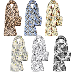 Bavoirs imperméables pour adultes âgés en six motifs floraux et cachemire variés