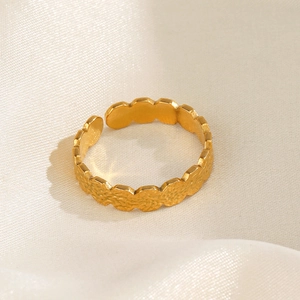 Adjustable golden stainless steel open ring with hammered texture in vintage French style
