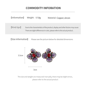 Spécifications détaillées de taille et de matériau des boucles d'oreilles fleurs