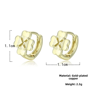 Detail view of 1.1cm golden clover earrings with textured surface and gold plated copper