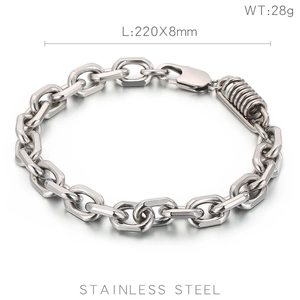 Detailed macro view of silver stainless steel curb chain bracelet with 220x8mm dimensions