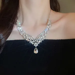 Luxury silver rhinestone V-shaped necklace with a sparkling pear-cut teardrop pendant