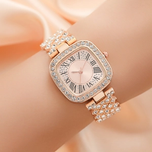 Elegant rose gold square watch for women with sparkling rhinestones and metal band