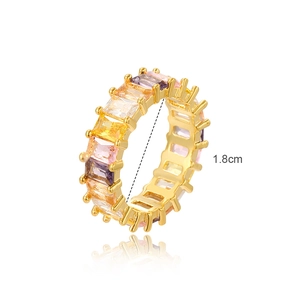 Chic gold ring with rectangular multi-colored zircons and 1.8cm inner diameter mark
