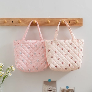 Quilted tote bags with cute cartoon bear patterns in soft pink and cream white colors