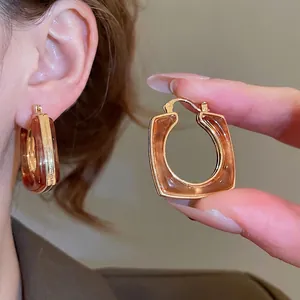 Vintage Geometric U-Shape Hoop Earrings With Amber Resin And Copper 18K Gold Plating Silver Earring Post French Style