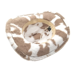Détail de l'intérieur du chapeau de cow-boy à motif vache avec bande ajustable