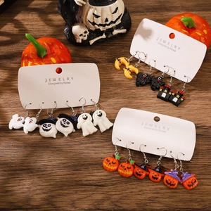 Coffret de boucles d'oreilles Halloween avec citrouilles et fantômes sur cartes