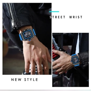 Reloj deportivo automático e impermeable con correa azul y caja de forma tonneau