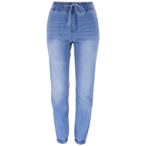 Détail du jogging en jean bleu avec taille élastique à cordon et chevilles resserrées