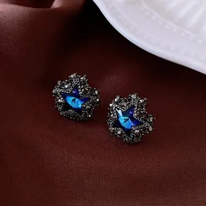 Orecchini retrò a forma di stella con cristalli blu intenso e micro-intarsi grigi