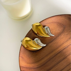 Boucles d'oreilles gouttes bicolores chic en acier inoxydable poli or et argent