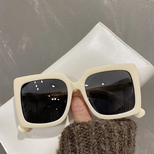 Retro oversized square sunglasses in cream white frame with dark grey lenses