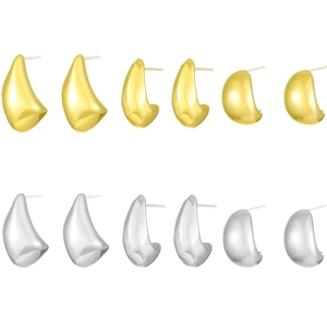 Minimalistische geometrische druppeloorbellenset in gepolijst goud en zilver metaal