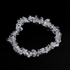 Bracciale in cristallo bianco naturale con pietre di quarzo trasparente irregolari