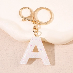 Porte-clés lettre A en résine avec paillettes colorées et fermoir en métal doré