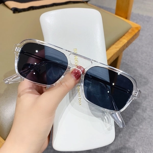Fashionable transparent square sunglasses with metal double bridge and dark resin lenses