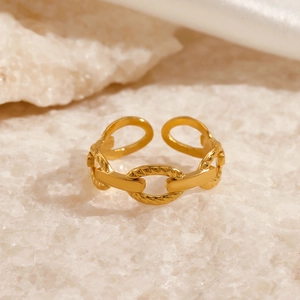 Gold adjustable stainless steel open ring with classic Cuban chain pattern design