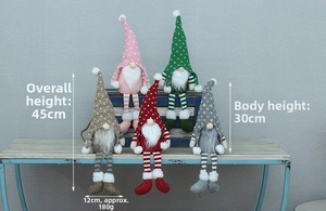 Dimensioni dettagliate di cinque gnomi natalizi in maglia con gambe lunghe e morbide