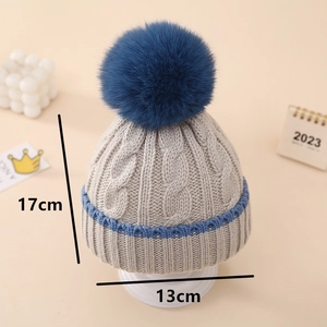 Detailed view of grey baby knit hat dimensions showing 17cm height and 13cm width